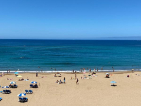 Las Canteras beach and sea, wifi, terraza, comodidad, Las Palmas De Gran Canaria